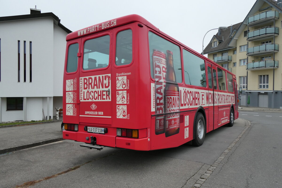 (281'342) - Party-Bus, Grosswangen - LU 117'116 - Saurer/R&J (ex Wohlgemuth, Hochwald) am 12. Oktober 2025 in Schwarzenberg, Rssli