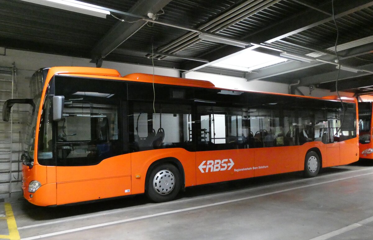 (282'192) - RBS Worblaufen - Nr. 4221/BE 528'588 - Mercedes (ex Nr. 221) am 8. November 2025 in Zuchwil, Garage BSU
