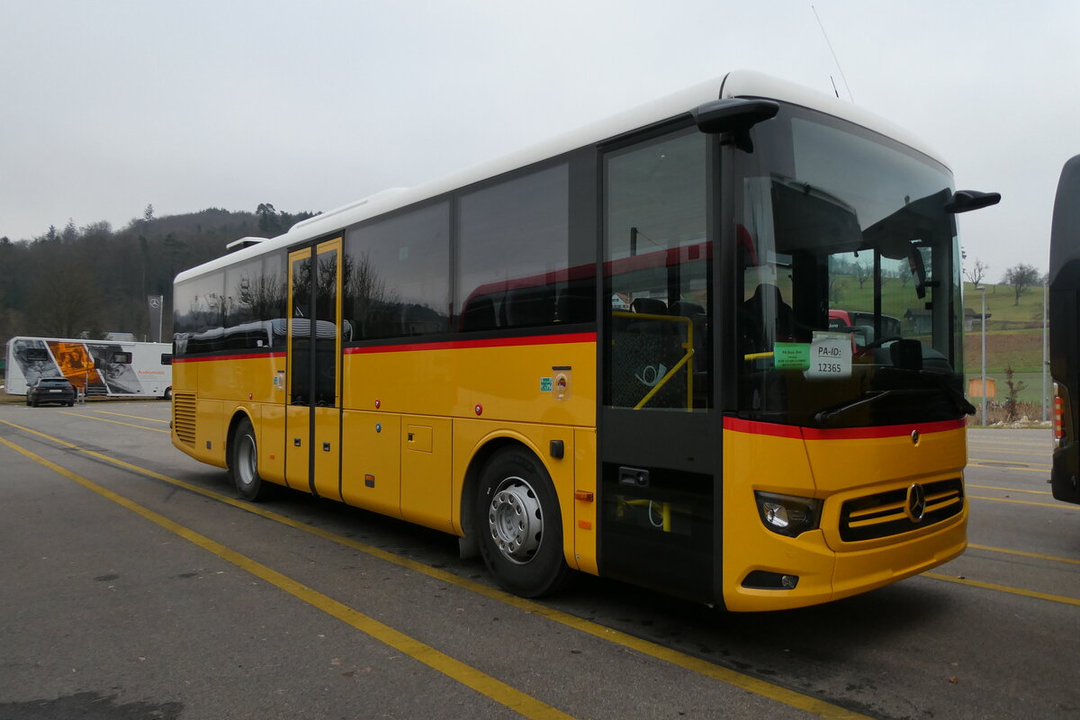 (283'074) - PostAuto Wallis - PID 12'365 - Mercedes am 12. Dezember 2025 in Winterthur, Daimler Buses