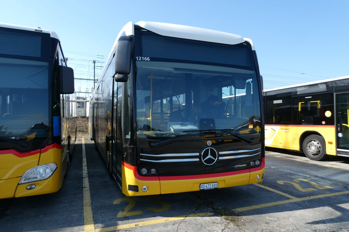 (285'593) - CarPostal Ouest - VD 472'686/PID 12'166 - eMercedes am 21. M�rz 2026 in Yverdon, Garage