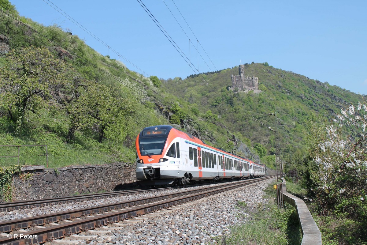 408 und 414 als SE10 25018 nach Neuwied bei Wellmich. 22.04.15