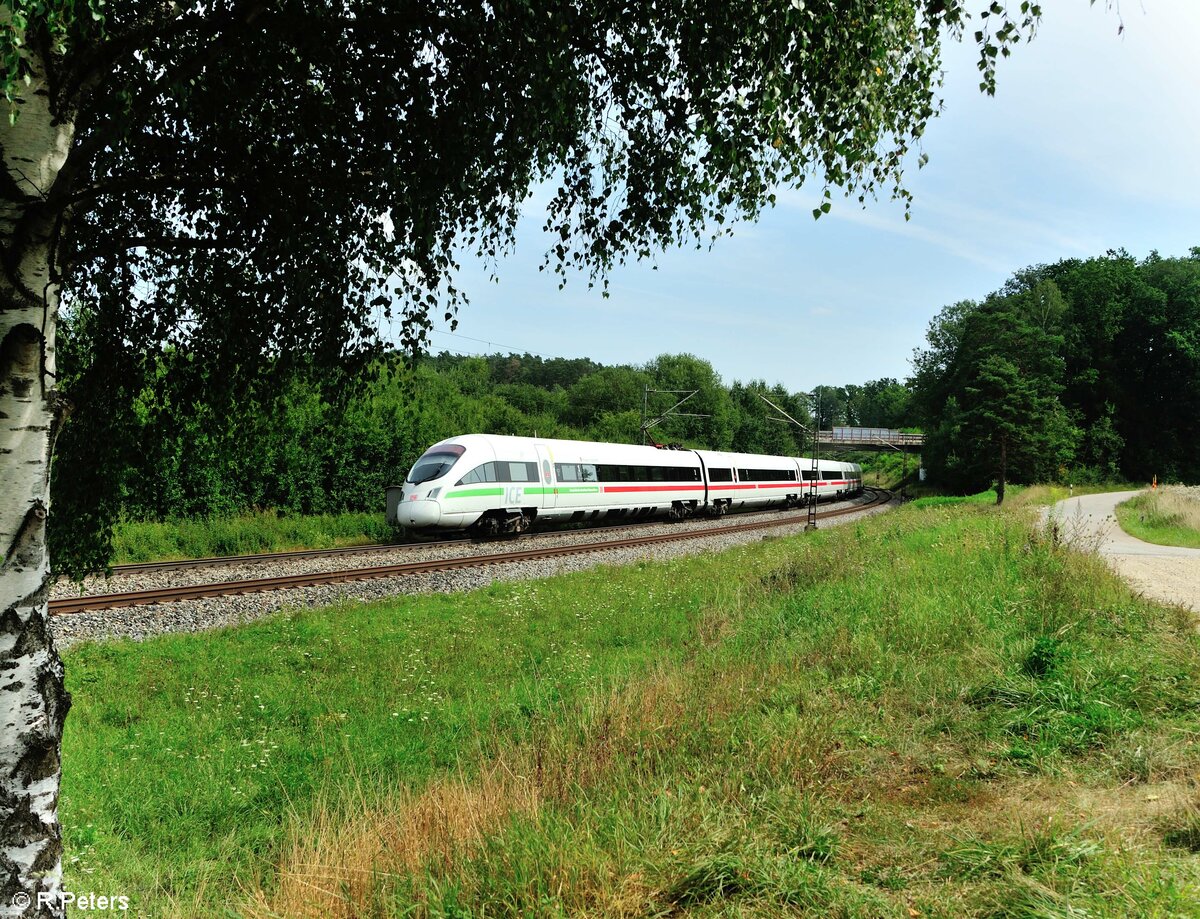 411 018-5  Plauen/Vogtland  als ICE 28 Wien - Nürnberg bei Sinsgrün. 21.08.21