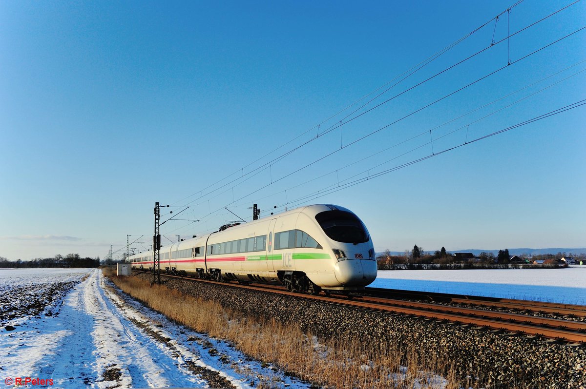 411 084-7  Kaiserslautern  als ICE nach Wien bei Moosham. 13.02.21