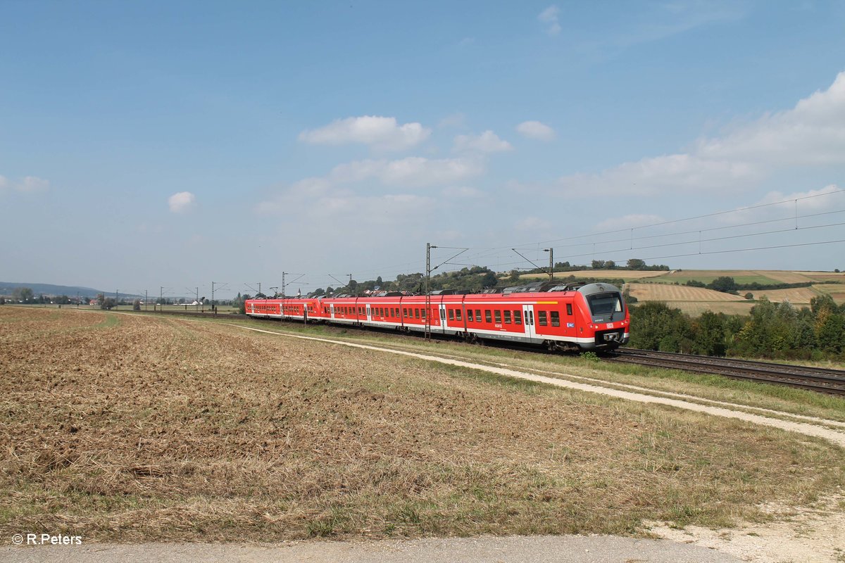 440 525-5 und 440 323-4 als RB 58155 Würzburg - Treuchtlingen kurz vor ihrem Ziel. 24.09.16