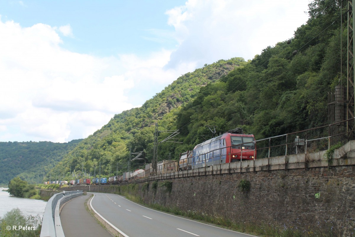 482 009-8 mit einem KLV beim Loreley Betriebsbahnhof in Richtung Wiesbaden unterwegs. 16.07.14