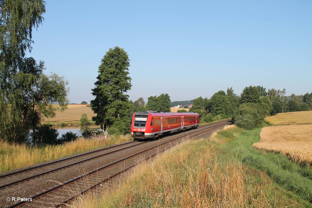 612 486 als RE 3690 Regensburg - Hof bei Letten. 19.07.16