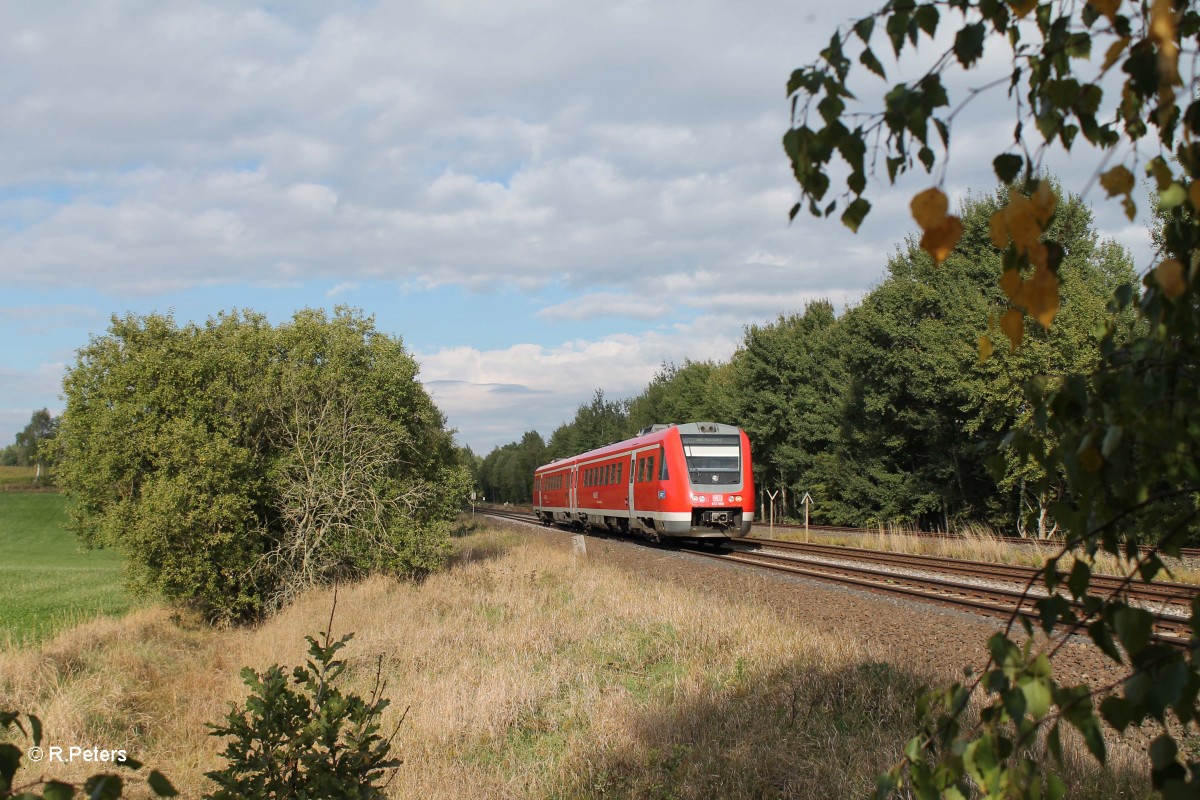 612 988 als Franken-Sachsen-Express bei Schnfeld. 30.09.13