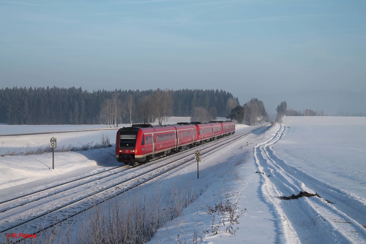 612 989 als RE 3426 Hof - Nürnberg bei Neudes. 29.01.17