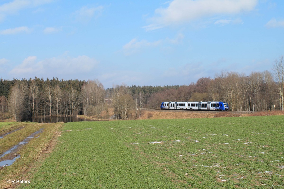 622 409 als OPB 79731 Marktredwitz - Regensburg bei Oberteich. 18.02.16