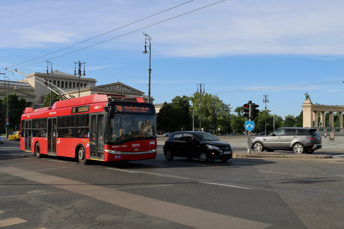 BKK Budapest - Nr. 8019 - Solaris Trolleybus am 13. Mai 2024 in Budapest (Aufnahme: Martin Beyer)