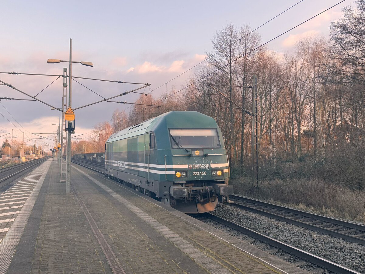 BR 223 156 von Enercon als Lz durch Dedesen-Gümmer.   01.Februar 2025