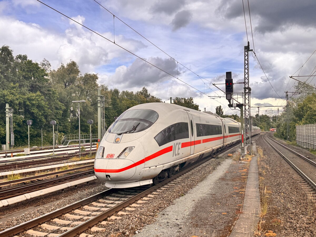 BR 403 031 DB Fernverkehr AG als (ICE 1006 M�nchen Hbf -> Hamburg-Altona) durch HH-Bergedorf -> Hamburg Hbf. 28.05.2025
