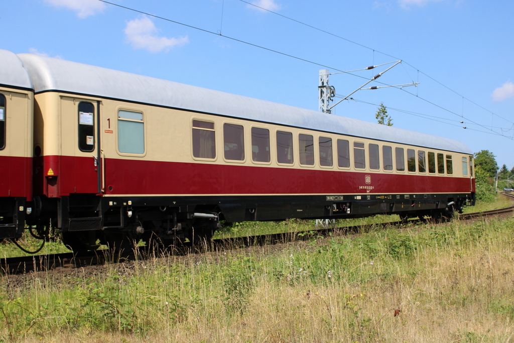 D-AKE 56 80 18-95 001-0 am 18.06.2023 in der Güterumgehung beim Rostocker Hbf.