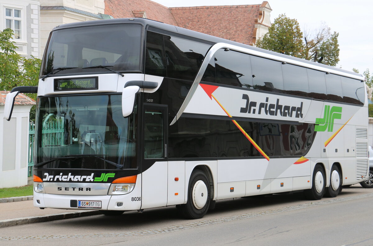 Dr. Richard - Nr. 8036/GS 917 BG - Setra am 28. September 2022 in Retz (Aufnahme: Martin Beyer)