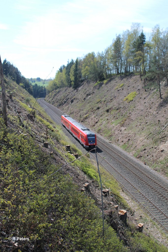 Ein unbekannter 612er auf dem Weg nach Dresden bei Ritlasreuth. 17.04.14