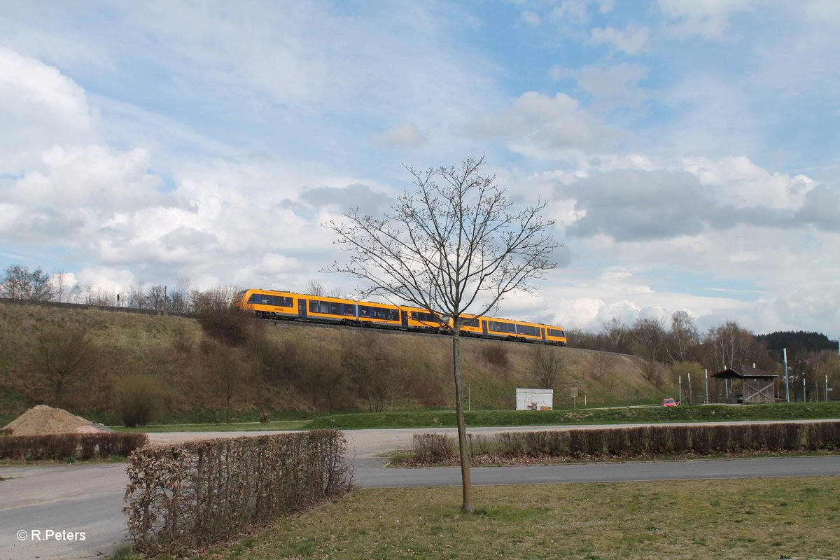 Ein Versuch /Probebild mit 2 Oberpfalz Acordia Lint 41 in Marktredwitz. 13.04.16