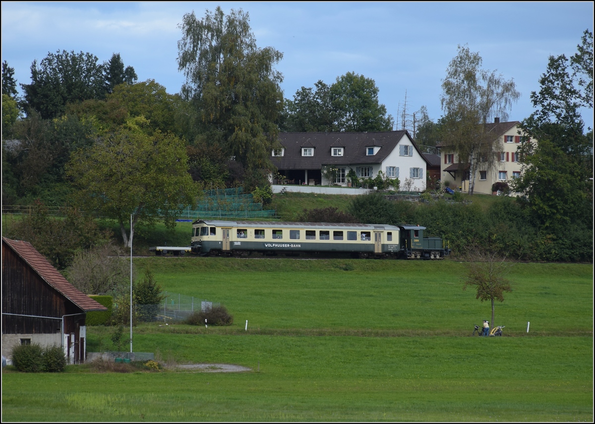 Fahrtag Wolfhuuser Bahn.

Vorbeifahrt Grundtal beim Egelsee. Oktober 2021.
