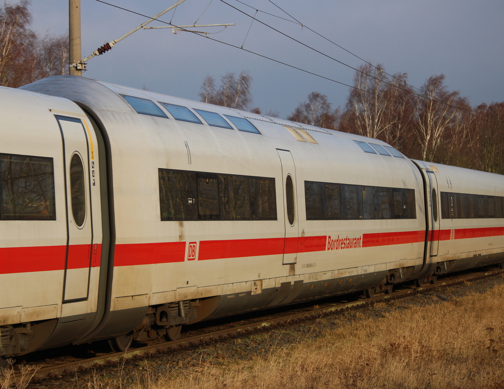 ICE-Speisewagen am 20.01.2024 in Rostock-Lichtenhagen