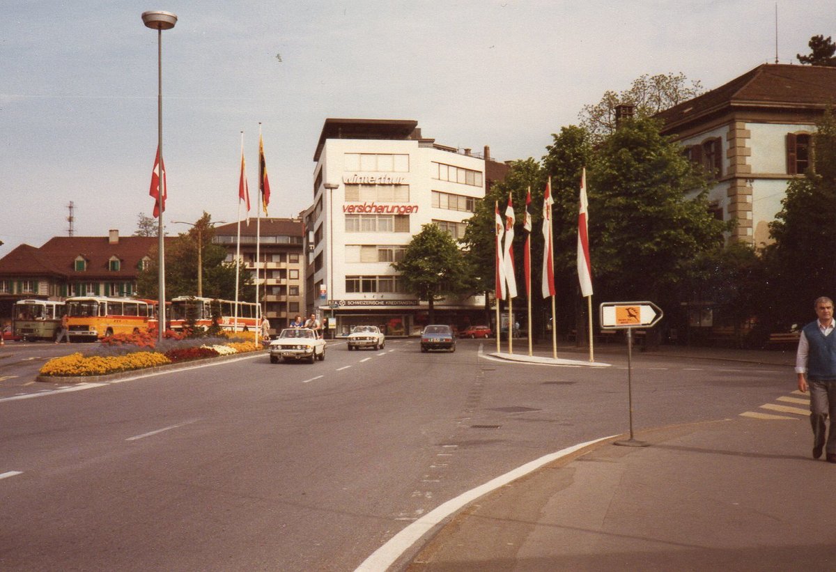 (MD029) - Aus dem Archiv: Gugger, Reutigen - BE 245'470 - Magirus-Deutz im Juni 1984 beim Bahnhof Thun