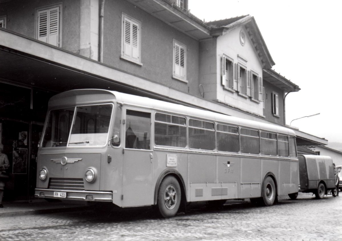 (MD164) - Aus dem Archiv: GFM Fribourg - Nr. 31/FR 433 - FBW/Hess um 1970