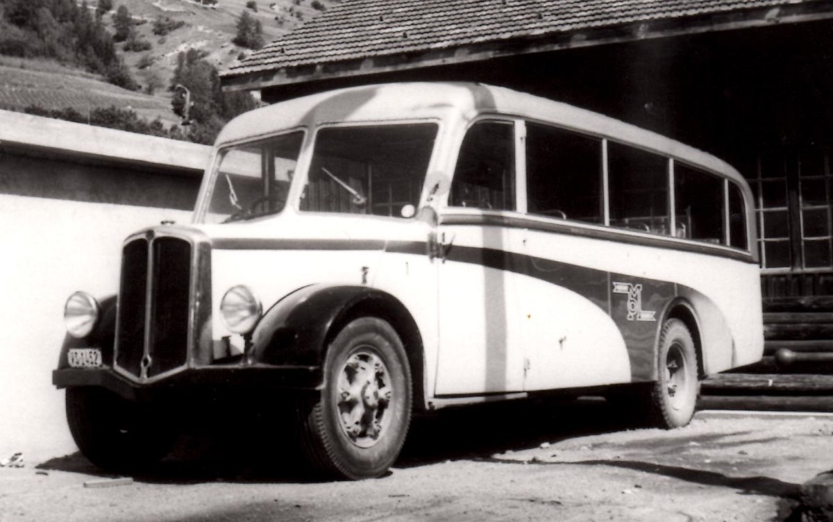 (MD441) - Aus dem Archiv: MO Martigny - Nr. 1/VS 1452 - Saurer/Lauber um 1965