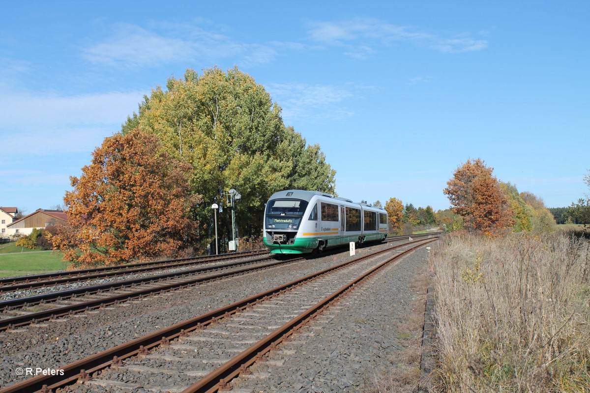 Naachschuss auf VT15  Landkreis Neustadt an der Waldnaab  als VBG81118 Schwandorf - Marktredwitz bei Schnfeld. 22.10.13