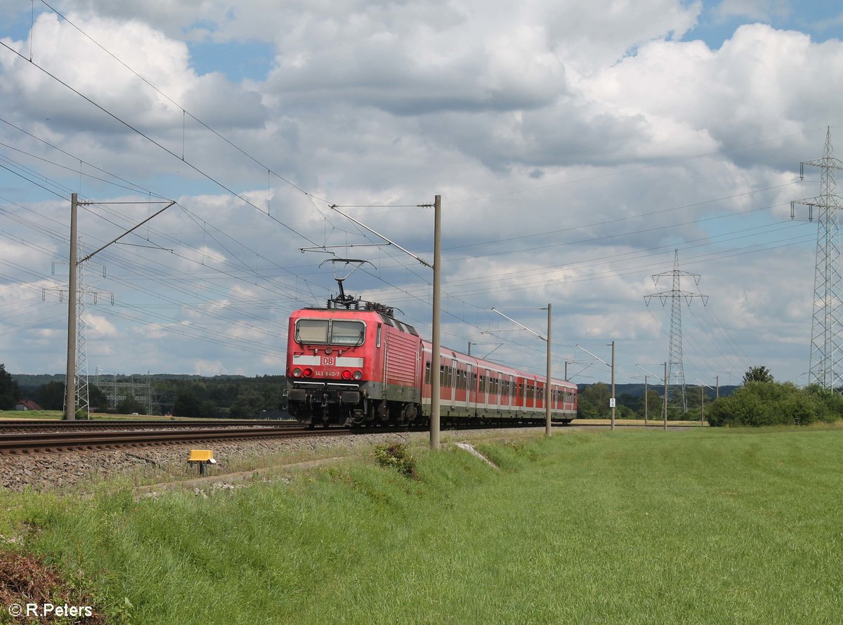 Nachschuss auf 143 640-7 mit der S2 39627 Roth - Altdorf bei Winkelhaid. 03.07.20