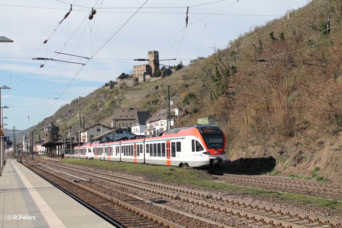 Nachschuss auf 414 und 407 als SE25018 Frankfurt/Main - Neuwied einfahrt in Kaub. 20.03.14