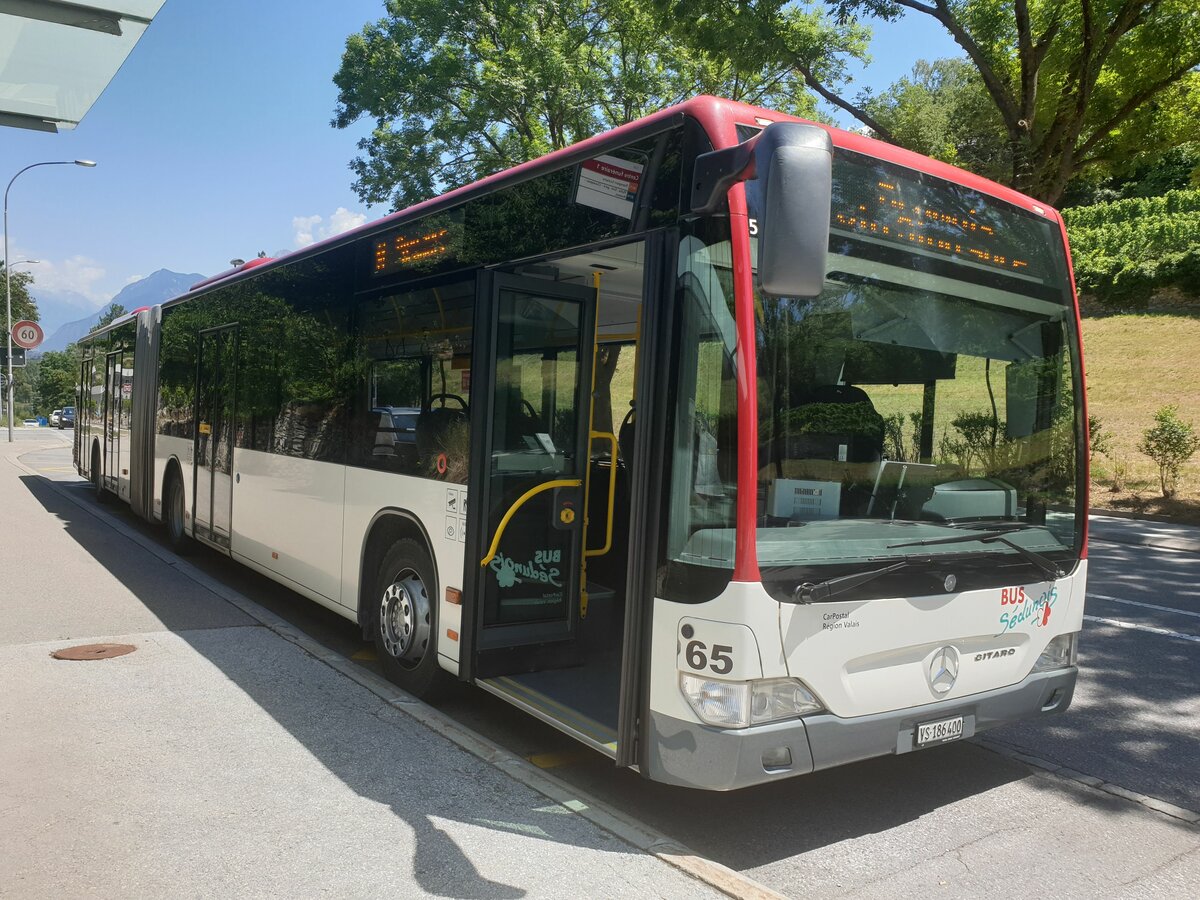 Postauto Wallis - Nr. 65/VS 186'400 - PID 5315 - Mercedes le 29 juin 2022  Sion, Centre Funraire