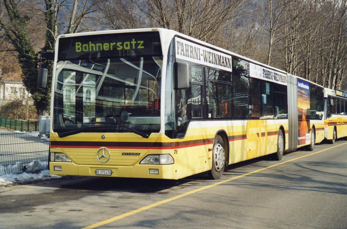 (R 4103) - Aus dem Archiv: STI Thun - Nr. 76/BE 272'476 - Mercedes am 4. Mrz 2005 bei der Schifflndte Thun