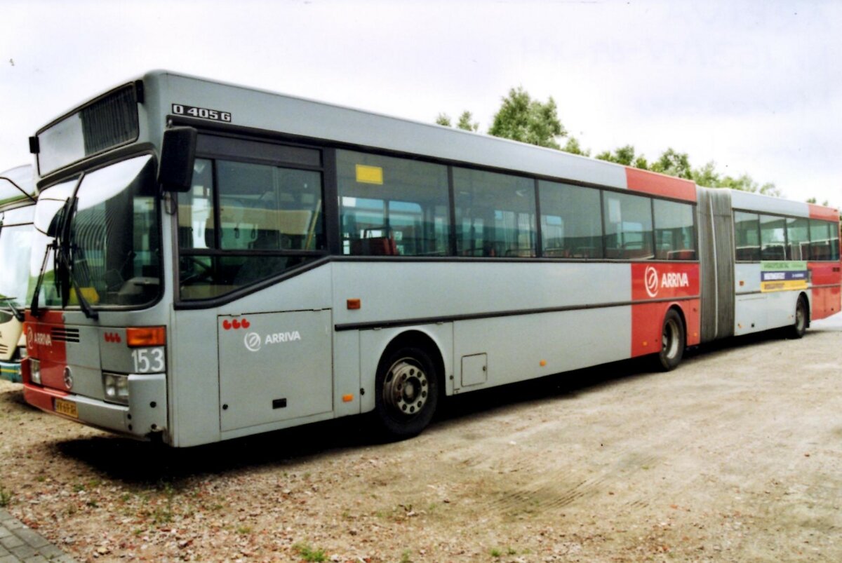 (R 5017) - Aus dem Archiv: ARRIVA - Nr. 153/VV-69-XH - Mercedes am 13. Juli 2005 auf Ameland