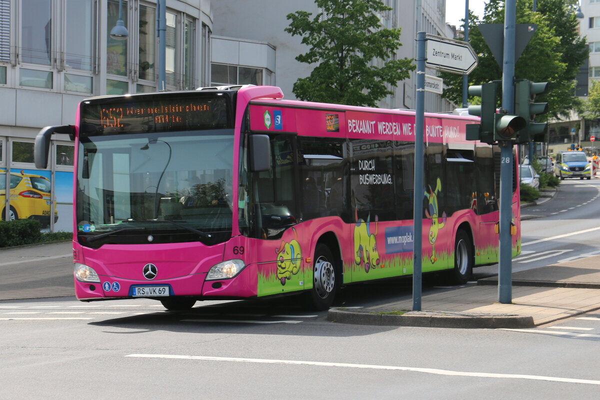 SR Remscheid - Nr. 69/RS-VK 69 - Mercedes am 18. Juni 2022 in Remscheid (Aufnahme: Martin Beyer)