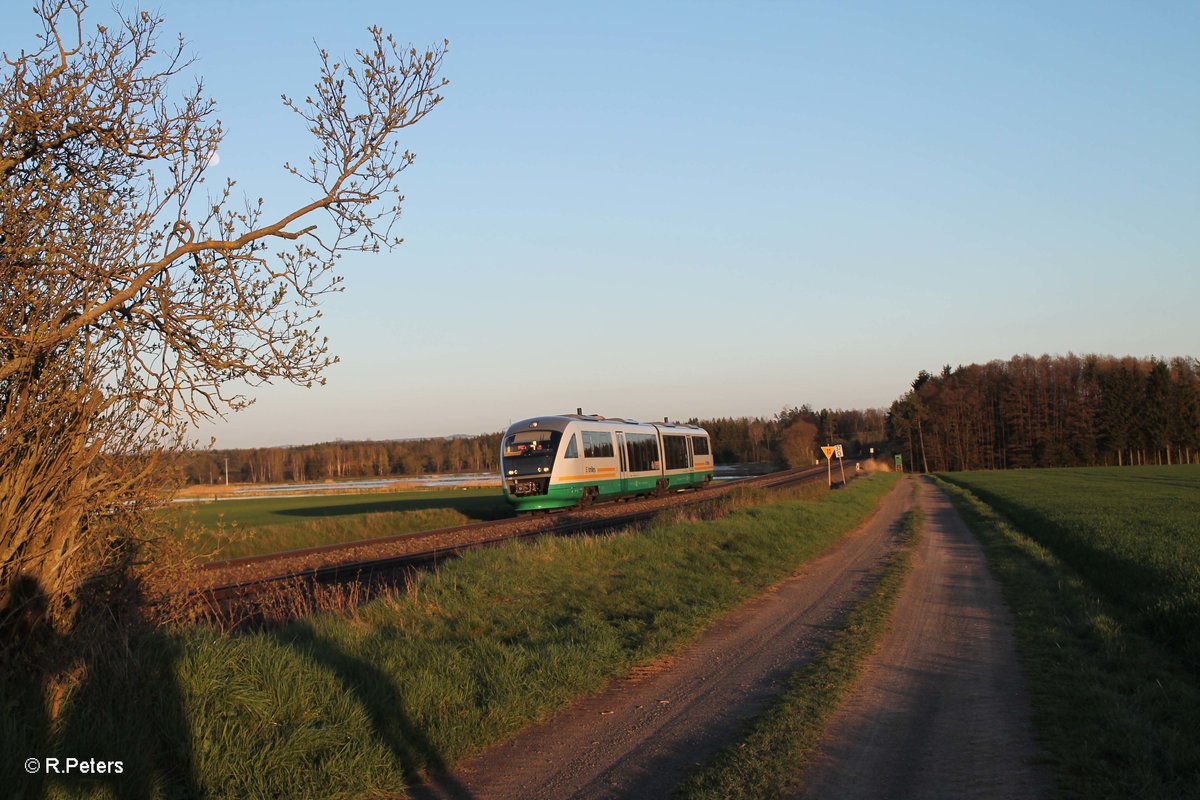 VT14 als OPB797 Regensburg - Marktredwitz. 20.04.16