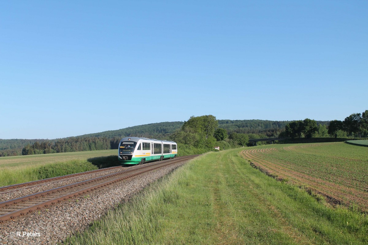 VT20 als OPX74205 Cheb - Regensburg bei Oberteich. 05.06.15