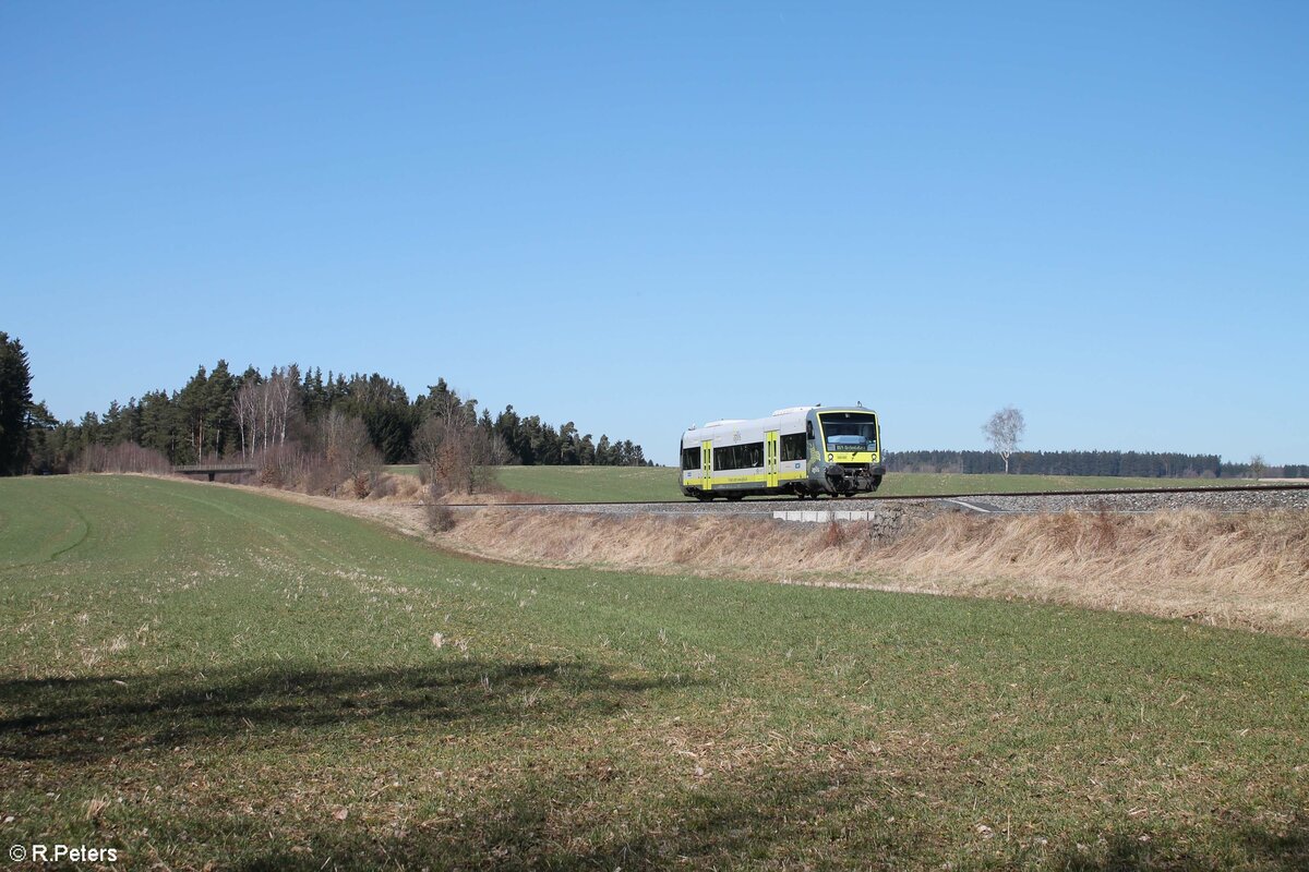 VT650 706 als RB24 84606 Hof - Coburg bei Thölau. 22.03.22