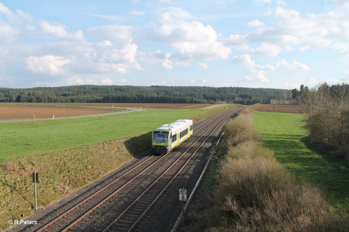 VT650 716 als ag84589 Bad Rodach - Hof bei Neudes. 14.04.16