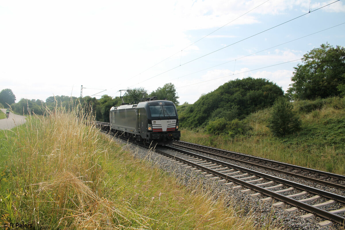 X4E 616 alias 193 616 mit einem Containerzug bei Pölling 16.07.23