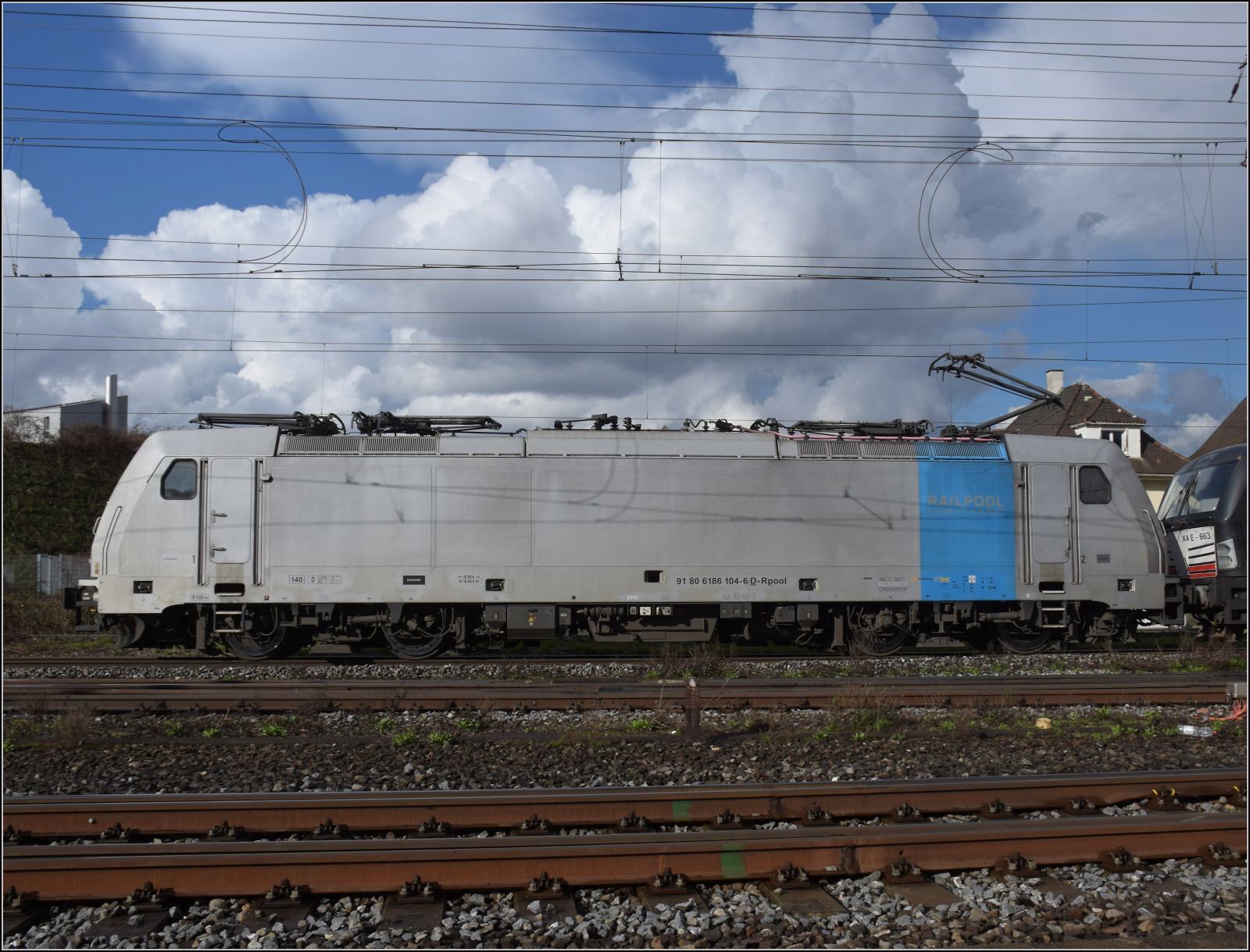 186 104 von Railpool in Pratteln. März 2024.
