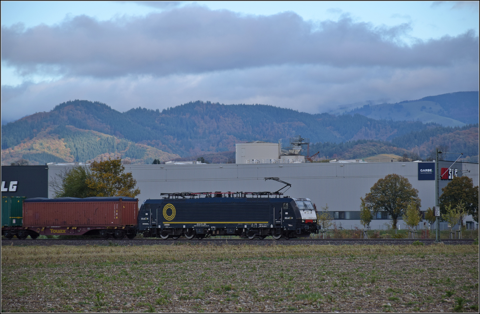 189 994 von Beacon bei Buggingen. Oktober 2025.
