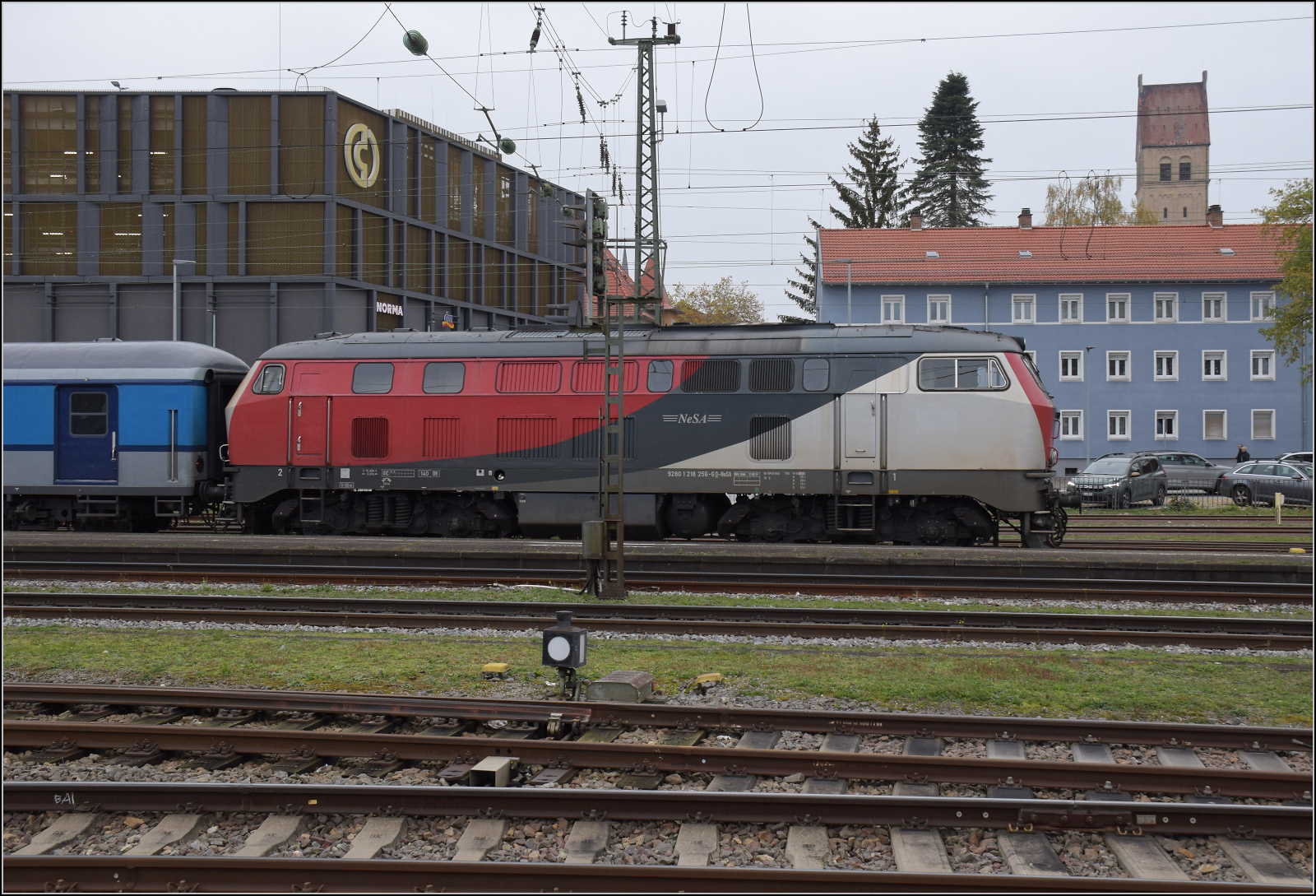 218 256 der Nesa in Singen. November 2024.