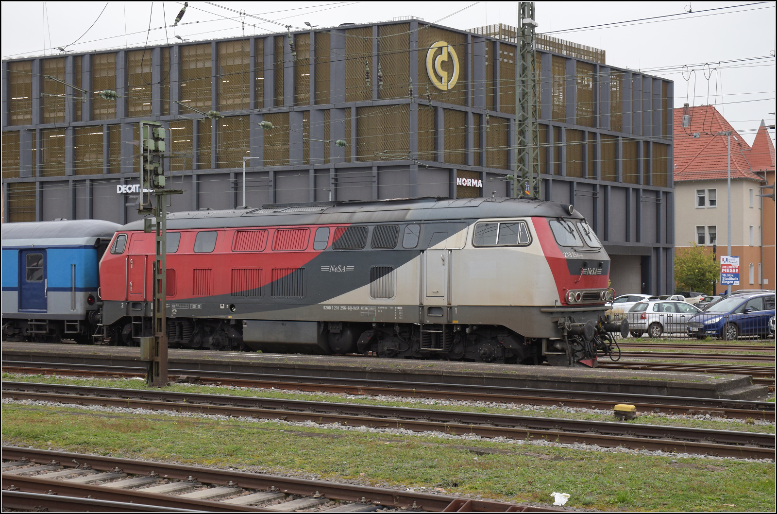 218 256 der Nesa in Singen. November 2024.