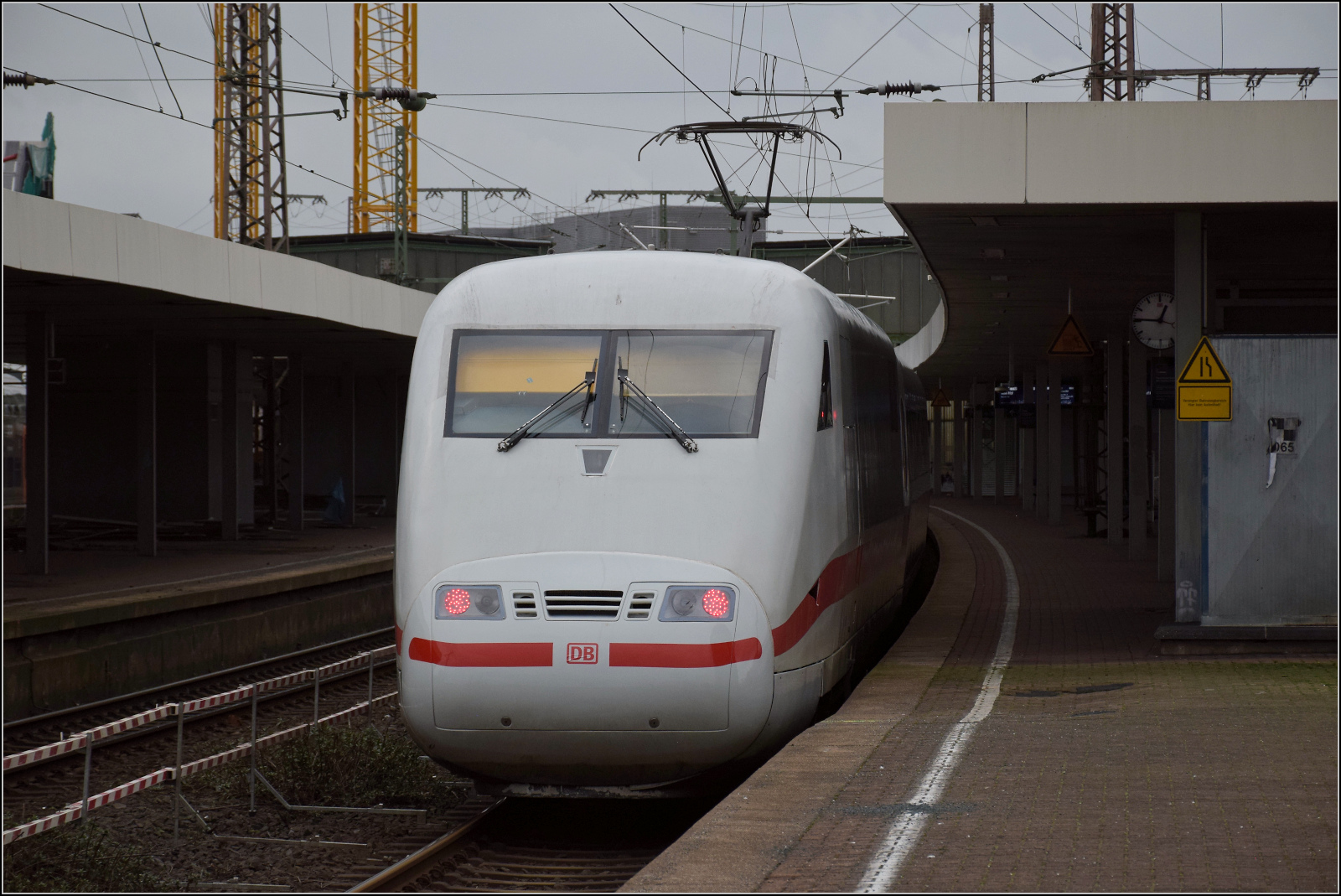 401 013 Duisburg. Februar 2026.