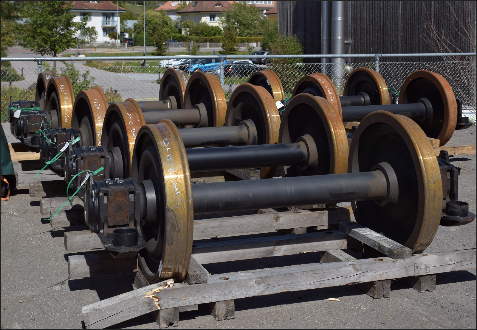 Achsen des Typs ULT 25 von Josef Mayer f�r VTG Deutschland mit der hohen m�glichen Achslast von 25t in Balsthal. September 2026.