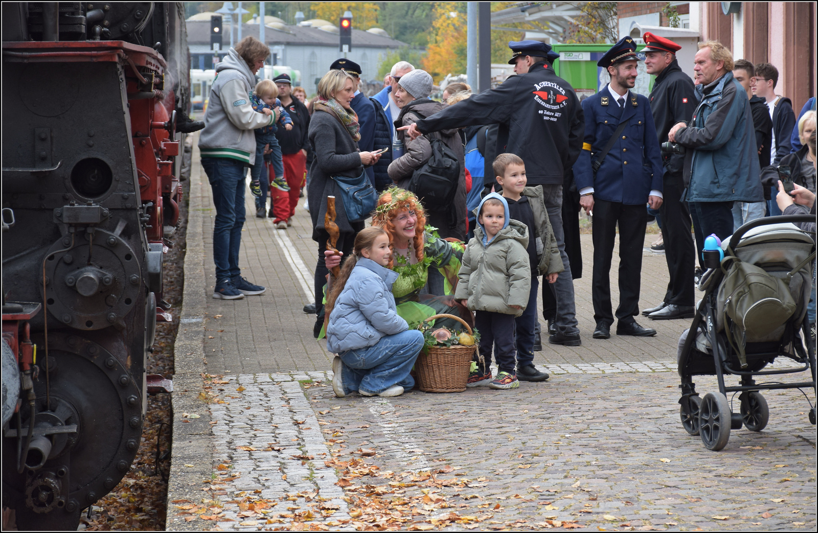 An der Endstation Ottenhfen zeigt sich, dass die Grne Fee offenbar in Pontarlier aushusig ist. Oktober 2025.