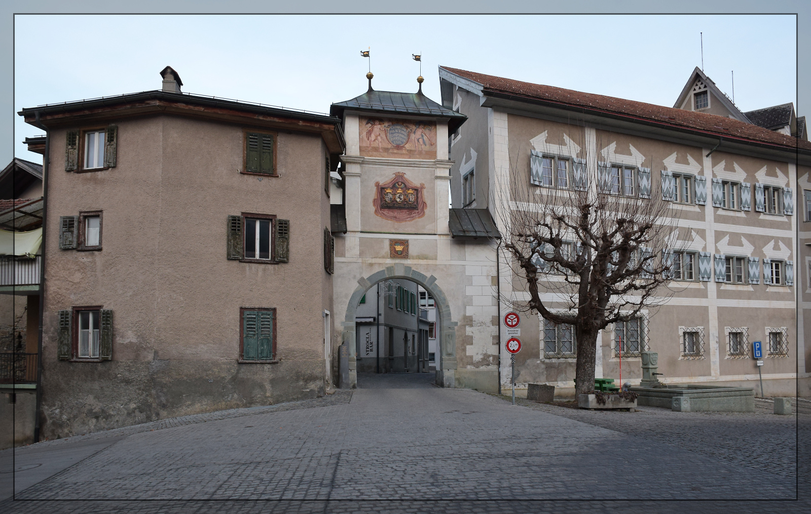 Das obere Tor in Ilanz. Dezember 2025.