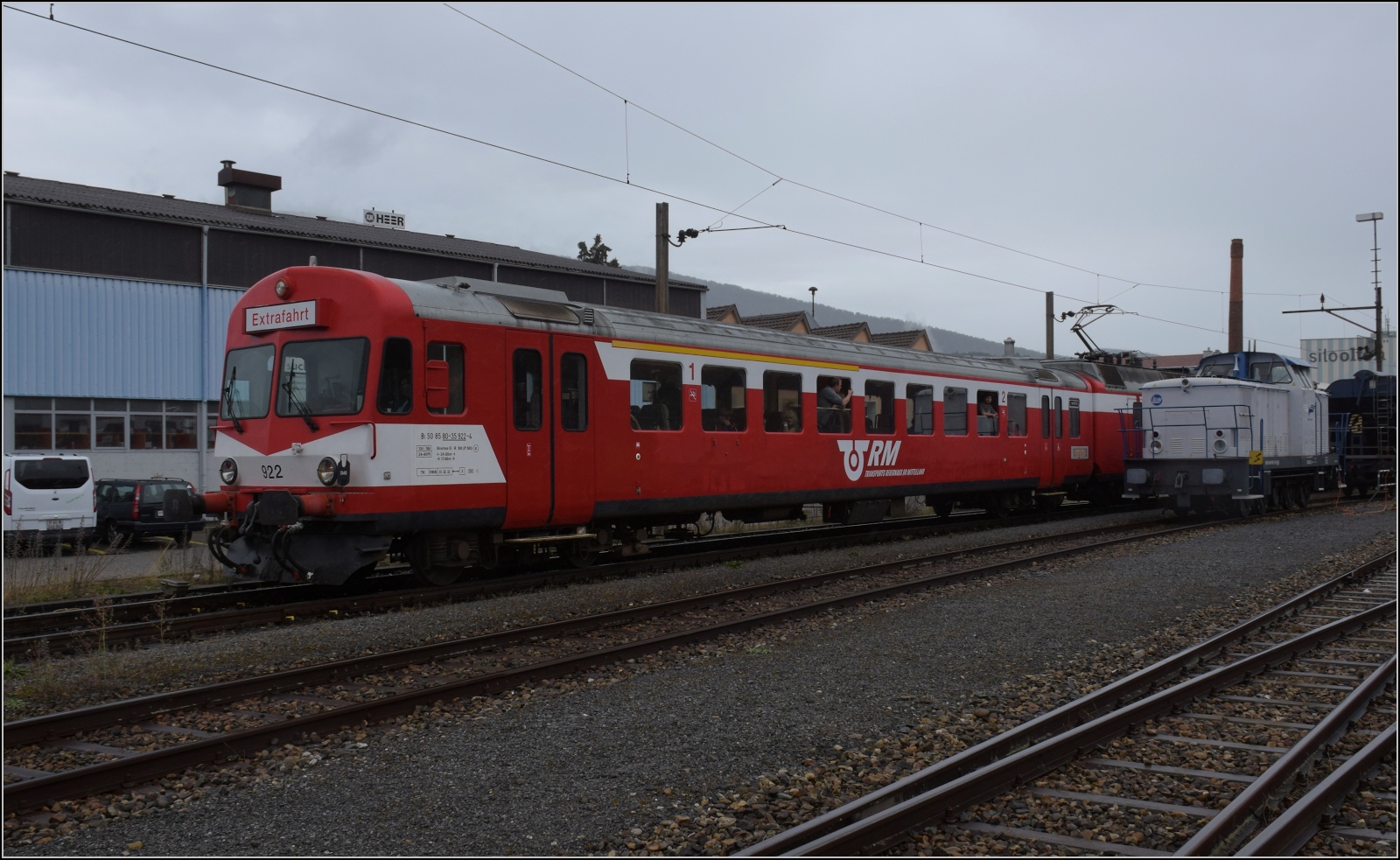 Depotfest Olten 2023. 

Bt 922 ist der passende Steuerwagen zu RBDe 566 222 im Gewand des Regionalverkehr Mittelland. August 2023.