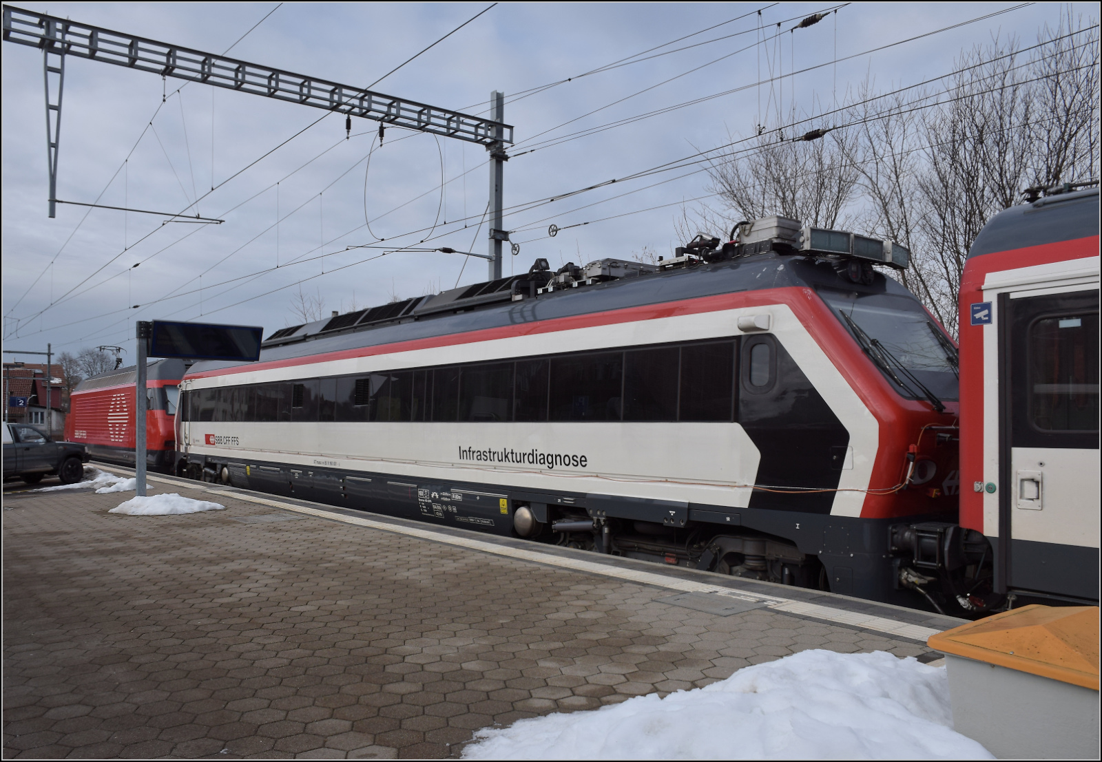 Der Messwagen XTmass 160 001 in Schwarzenburg. Januar 2026
