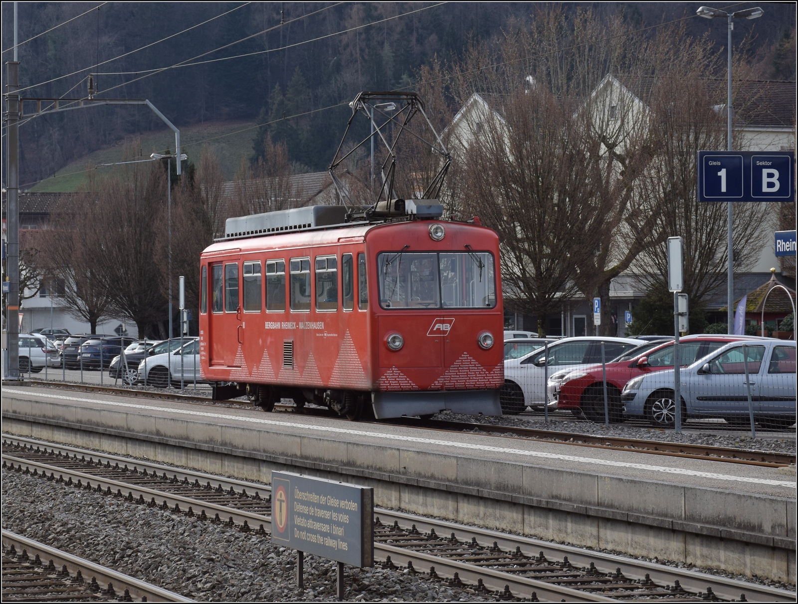 Hommage an die S26. 

BDeh 1/2 1 'Liseli' am Anfang der Reise nach Walzenhausen. Rheineck Februar 2023. 