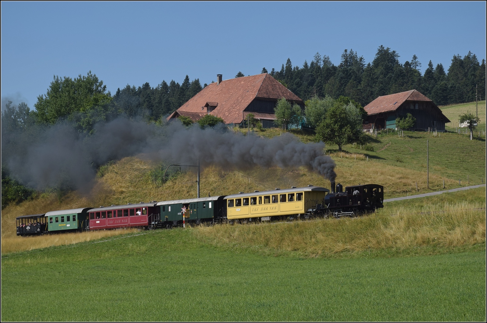 Öffentlicher Fahrtag auf der Emmentalbahn. 

BSB Ed 3/4 51 bei Griesbachmatten. Juli 2023.
