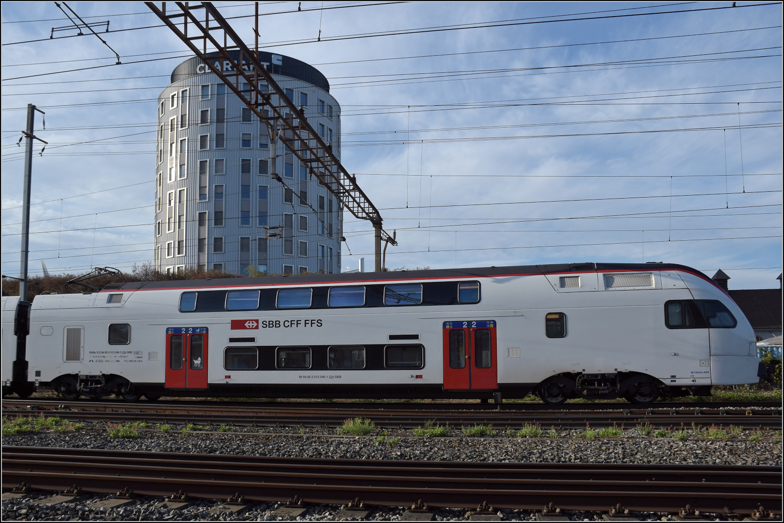 RABe 512 048 in Pratteln. August 2026.